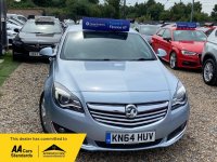 VAUXHALL INSIGNIA